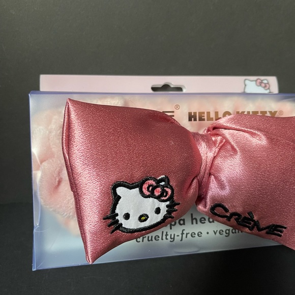 🎀 Hello Kitty plush and silky headband with bow 🎀 - Picture 3 of 5